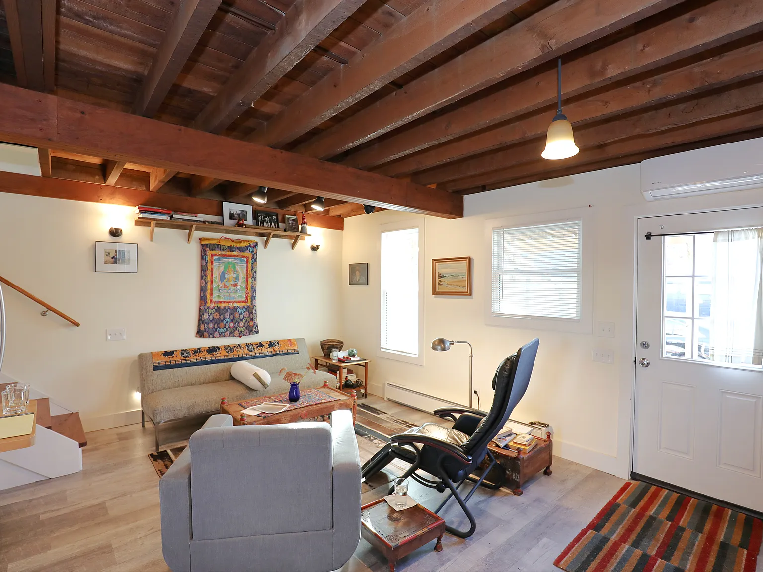 1 bed, 1.5 bath, 1040 sqft, $2,200 — Photo 3