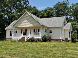 237 Clear Sky Dr, Franklin, NC 28734