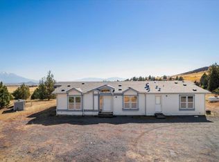 3904 Maple Springs Way, Montague, CA 96064