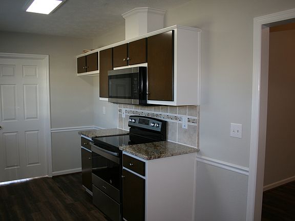 4th image of 65 Lee Road 2112