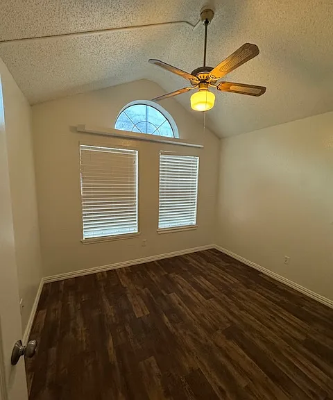 611 Turner Way — Photo 7