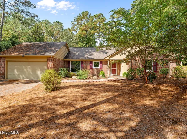 11 Sunset Drive, Whispering Pines, NC 28327
