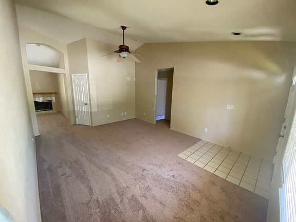 4th image of 1346 Longfellow Cir