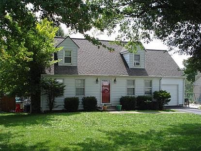 1st image of 35 Horseshoe Dr