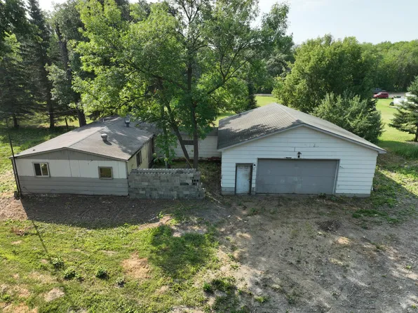 47099 Center St W, East Grand Forks, MN 56721