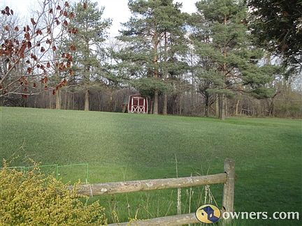 2nd image of 502 Churchill Ct
