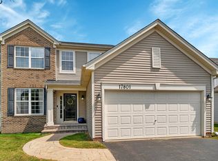 17801 S Sorrel Dr, Lockport, IL 60441