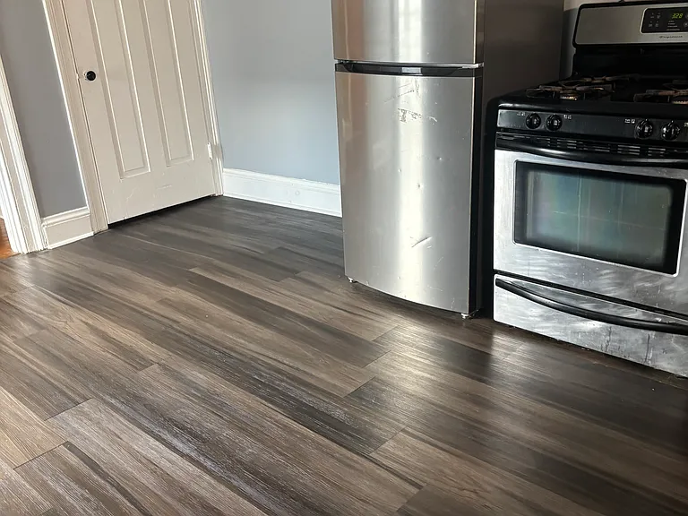 869 1/2 Liberty St #2 — Photo 6
