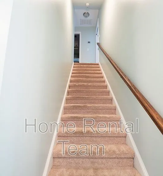 117 Laguna Way — Photo 32