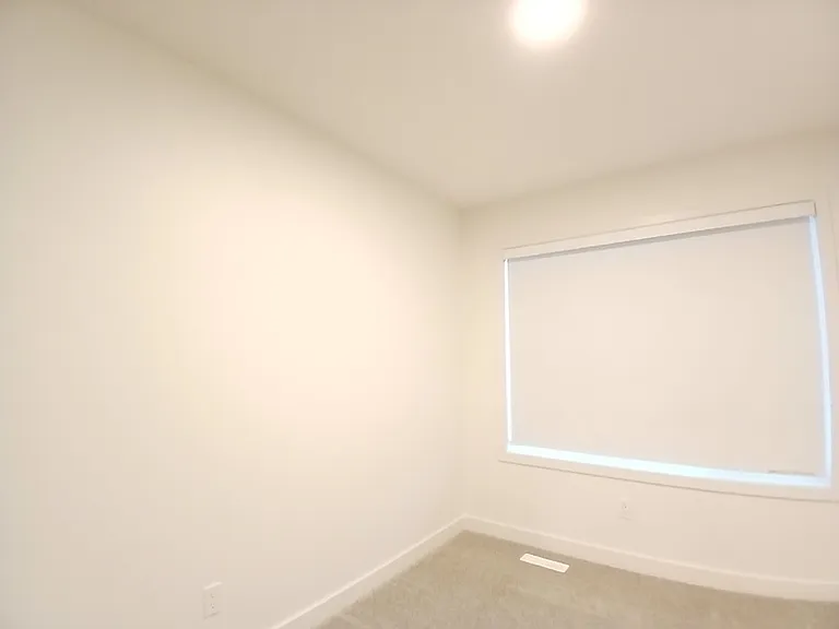 6351 King Wynd SW #UPPER — Photo 15