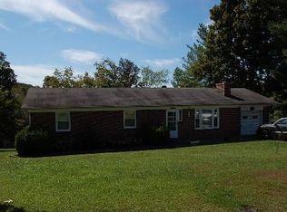 228 River View Dr, Liberty, KY
