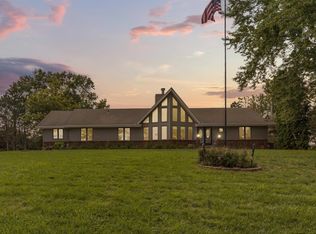 17904 Nicholas Rd, Plattsmouth, NE 68048