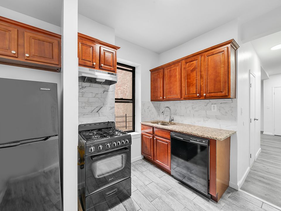 1st image of 728 W 181st St APT 25