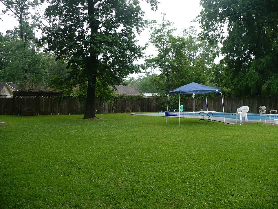 2nd image of 40482 Mary Ann St