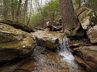 902 Tram Rd, Tracy City, TN 37387