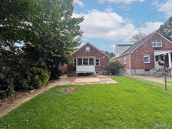 5th image of 5363 Reber Pl