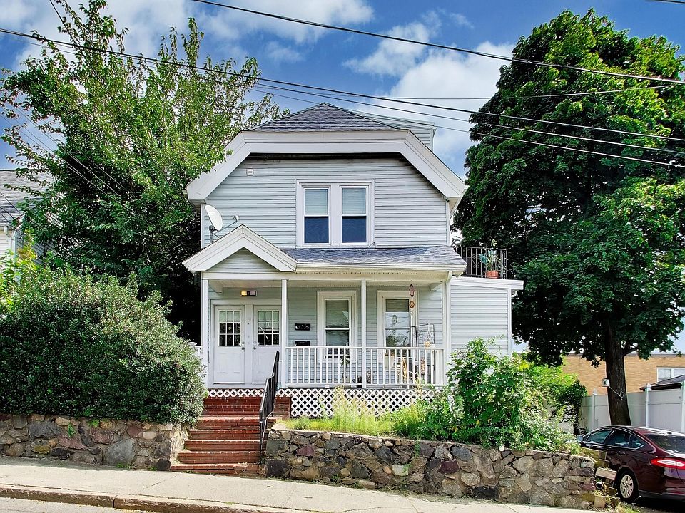 1st image of 9 Irving St