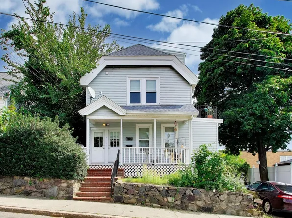 9 Irving St, Everett, MA 02149