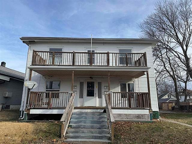 1st image of 223 S Lincoln Ave