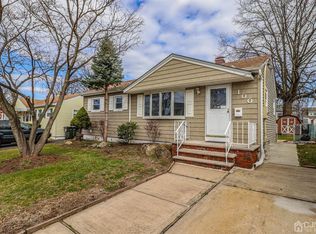 100 2nd Ave, Port Reading, NJ 07064