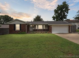 7548 E 27th Pl, Tulsa, OK 74129