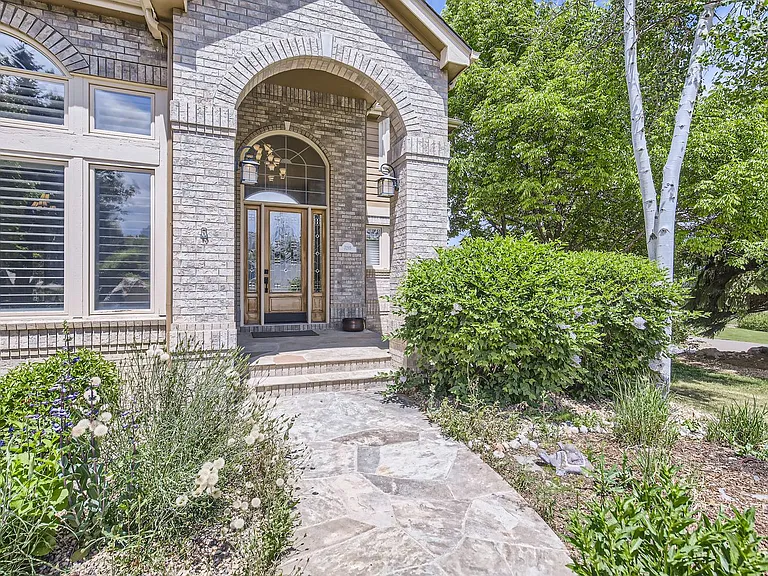 7215 Spring Creek Cir — Photo 3