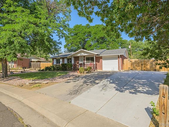 2nd image of 13659 E Kentucky Avenue