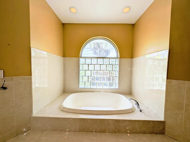 284 Peninsula Ave — Photo 27