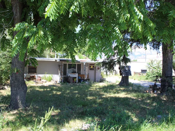 268 W North St, Harrisville, UT 84404