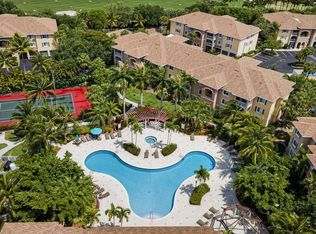 6450 Emerald Dunes Dr APT 301, Royal Palm Beach, FL 33411
