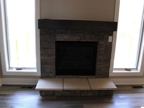 3rd image of 4911 Alma Pl