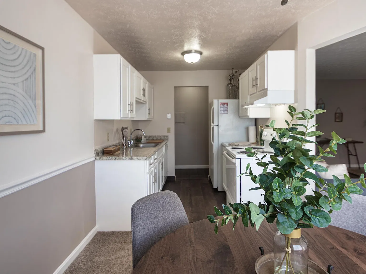 Fairfield Pointe — Photo 4