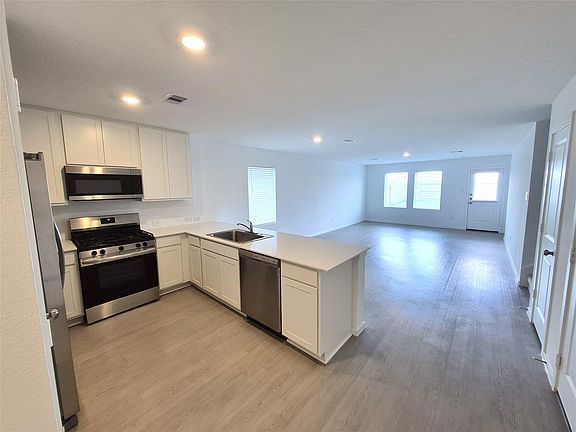 2nd image of 16111 Rustic Prairie Dr