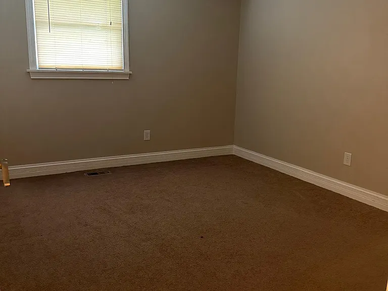 6862 Windwood Dr — Photo 4