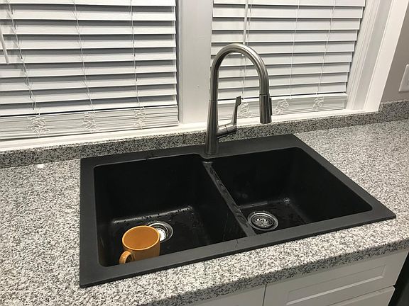 2nd image of 1507 Garland Dr