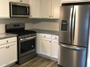 100 Arlington Rd, Woburn, MA 01801