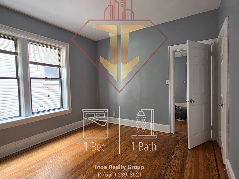 130 W 47th St #2C — Photo 6
