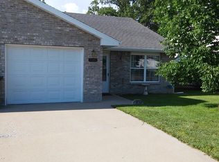 485 Sabre Cir #485, Fulton, MO 65251