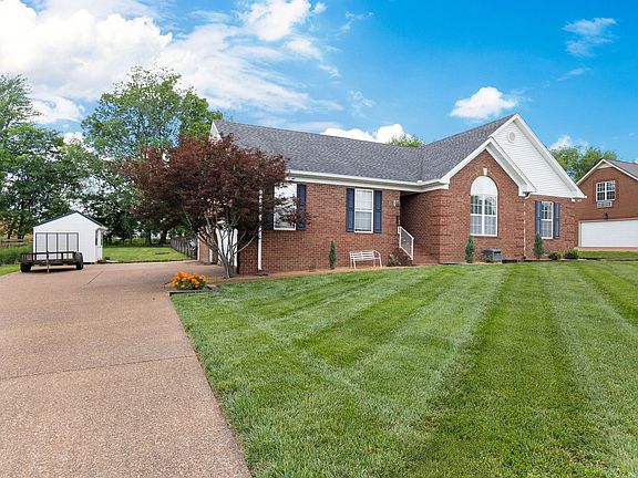 3rd image of 309 Cherry Ln