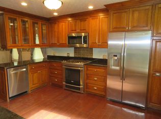 712 Main St #1, Poughkeepsie, NY 12603