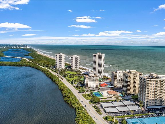 2nd image of 5440 N Ocean Drive #806