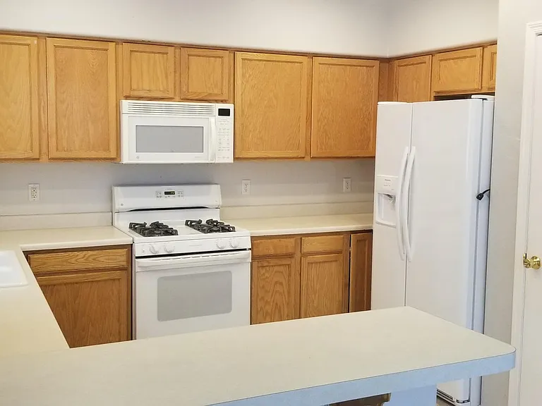 1077 S Speckled Stone Way — Photo 5