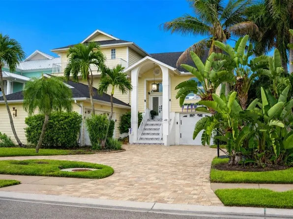 255 46th Ave, Saint Pete Beach, FL 33706
