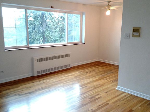 3rd image of 85 N Ogden St APT 32