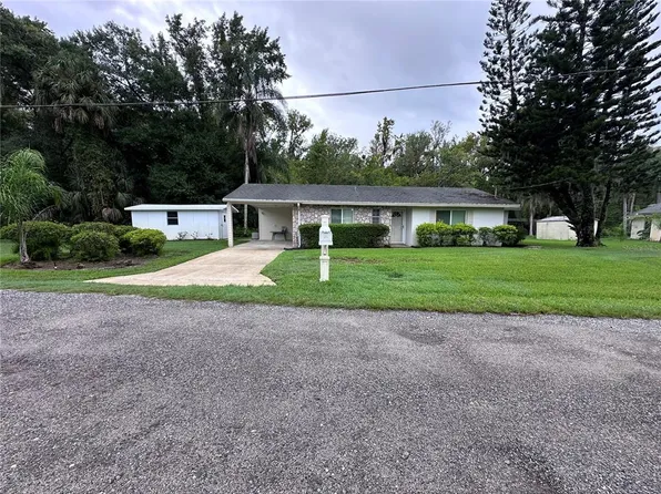 1871 Riveredge Dr, Astor, FL 32102