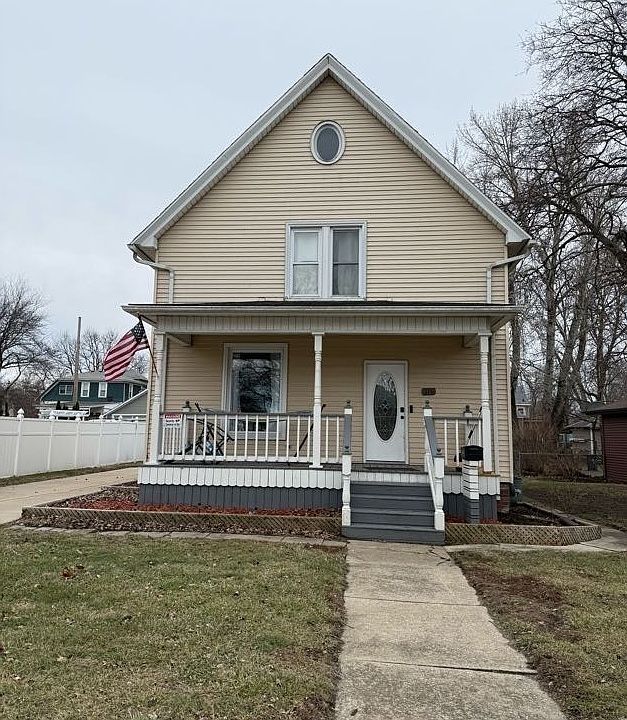 1st image of 316 W Henry St