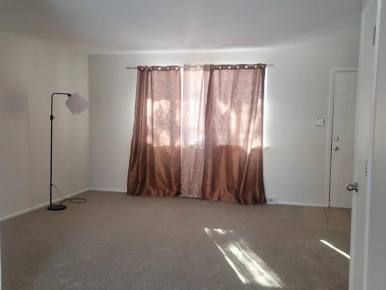 16253 W 13th Ave — Photo 4