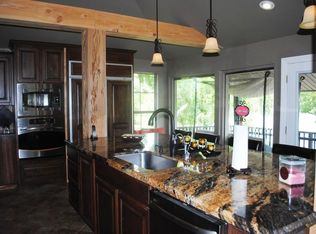 18451 Kay Rd, Prairieville, LA 70769