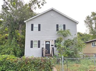15703 Vine Ave, Harvey, IL 60426