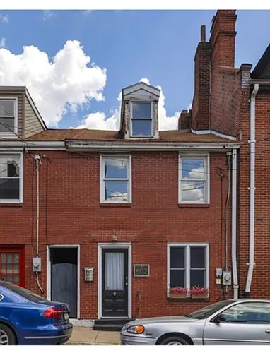 602 Middle St Photo 1